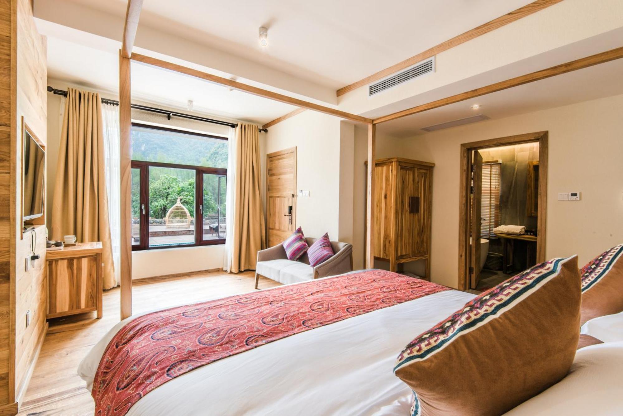 The Apsara Lodge Янгшуо Екстериор снимка