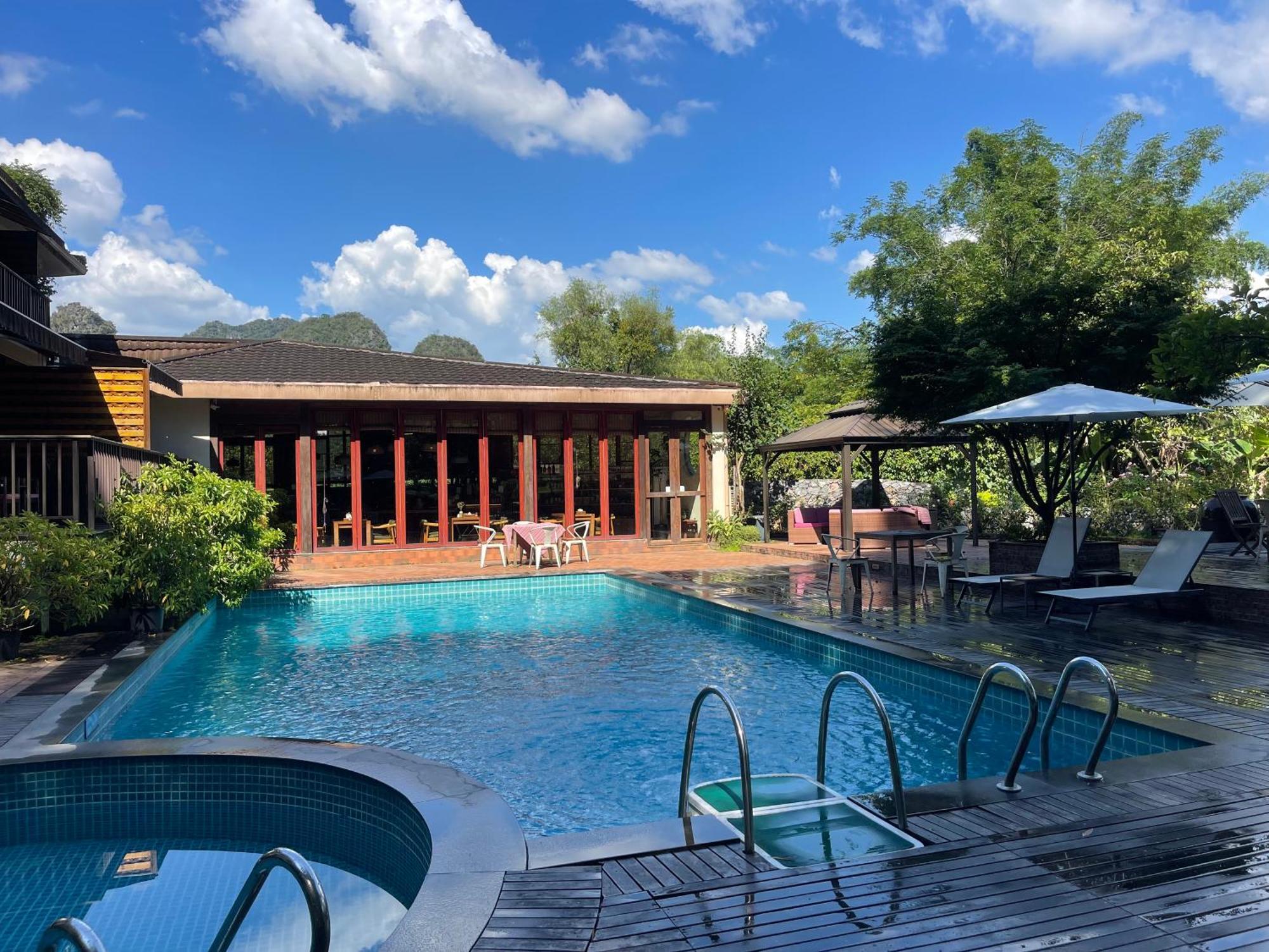 The Apsara Lodge Янгшуо Екстериор снимка